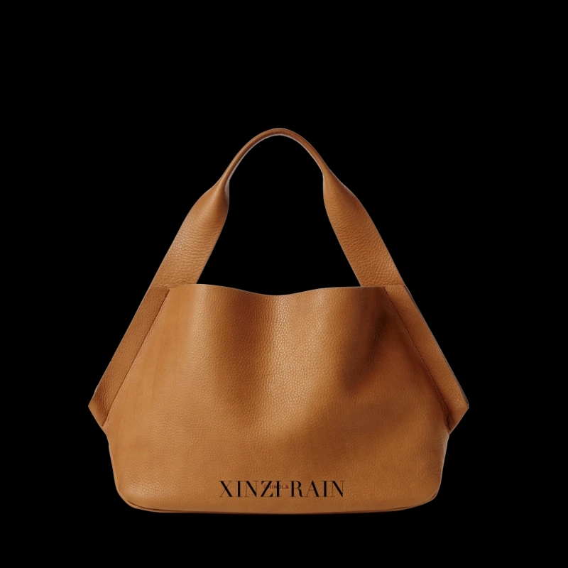 Custom Leather Shoulder Bag Manufacturer – Soft Structured Tote-Style Shoulder Bag