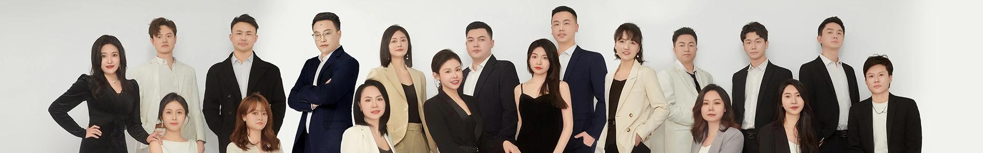 XINZIRAIN Team - Professional Bag Manufacturing Team