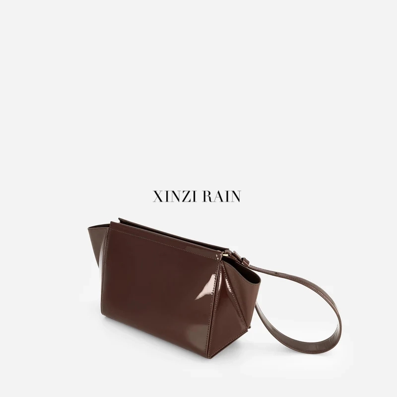 Custom Medium Triangle Pouch in Patent Leather-XINZIRAIN