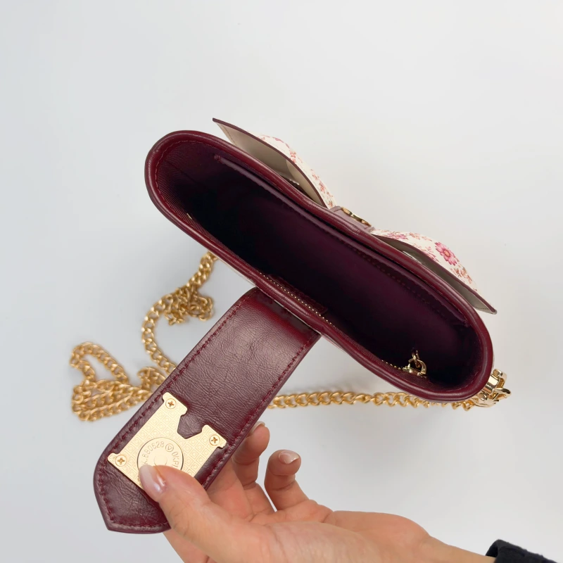 imane-french-knot-bag-case-study.webp